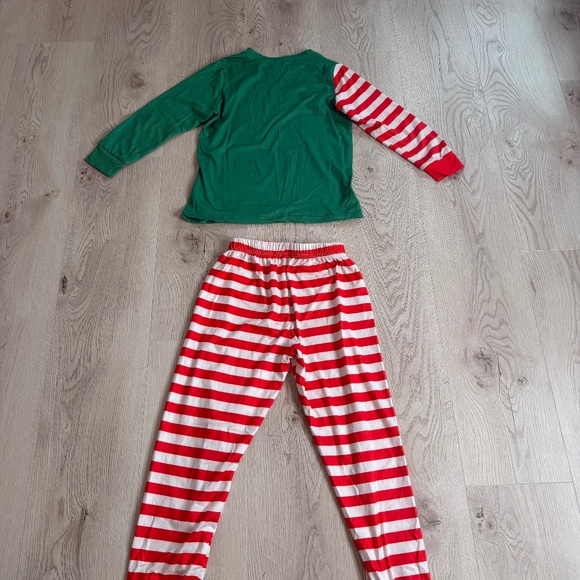 Christmas Pajamas Set Holidays Top and Pants Sz. XL - Picture 5 of 6
